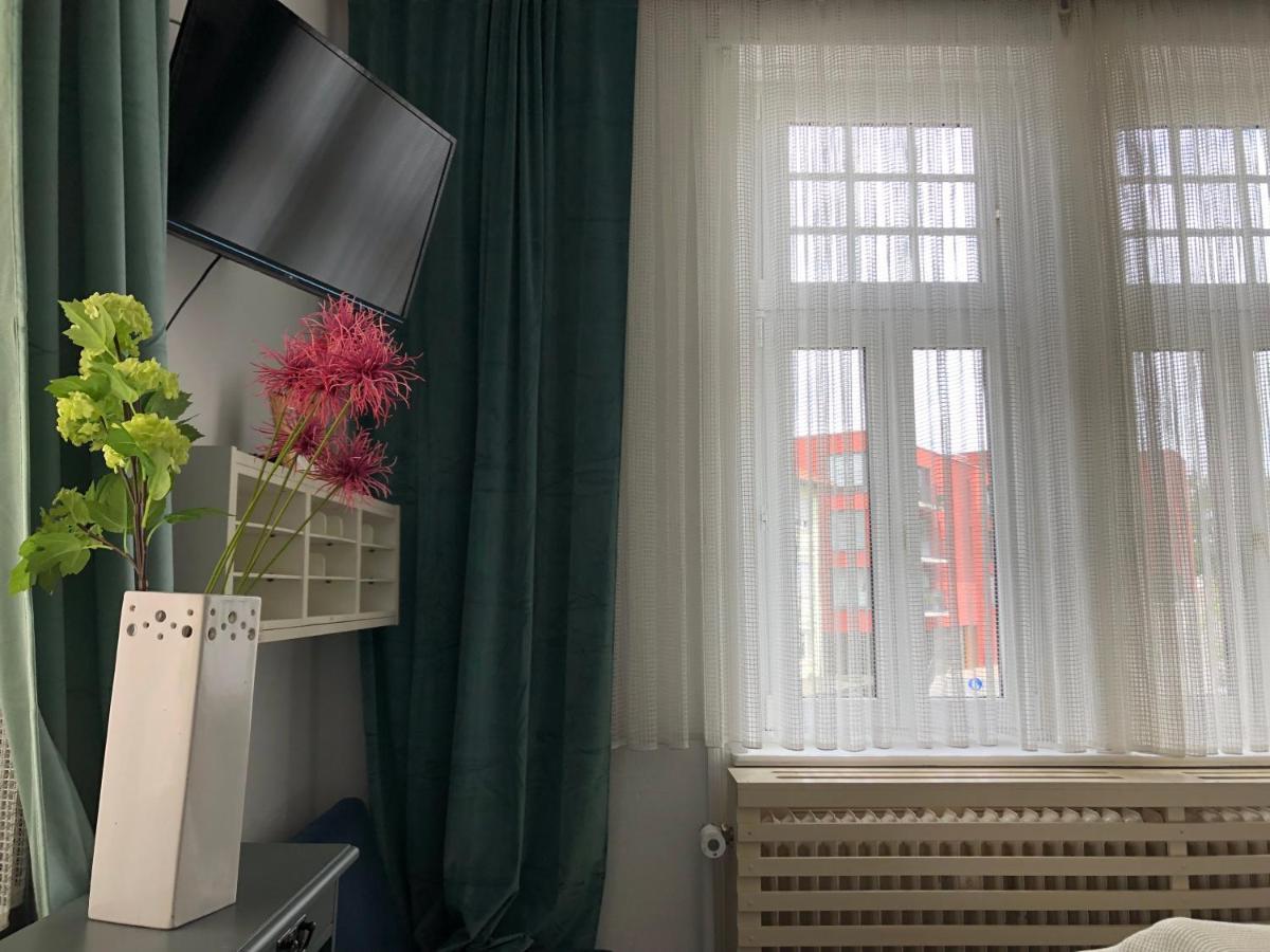 Ferienzimmer ทือบิงเงิน ภายนอก รูปภาพ